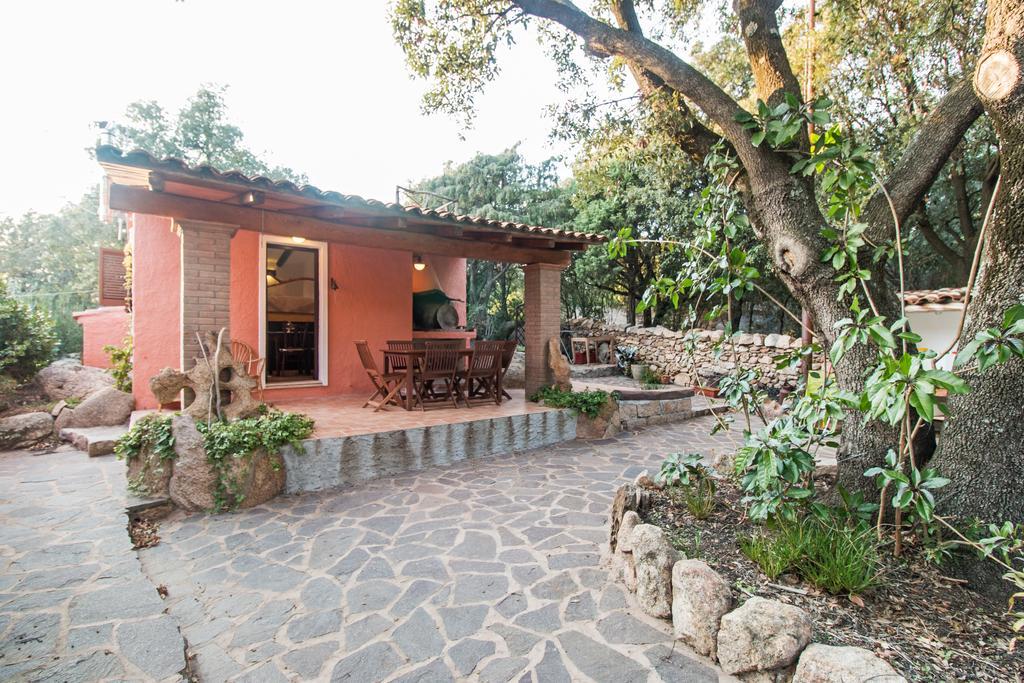 Willa Casa Vacanze San Pantaleo Zewnętrze zdjęcie